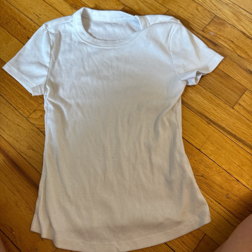 Old Navy Light Gray Short Sleeve Tee